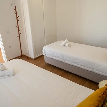 Seaing House Ii * Falca