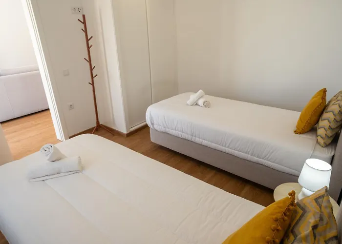 Seaing House Ii * Falca